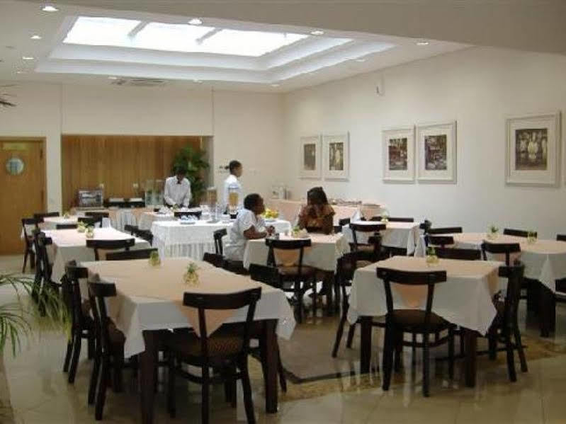 Vip Inn Beira Exterior photo